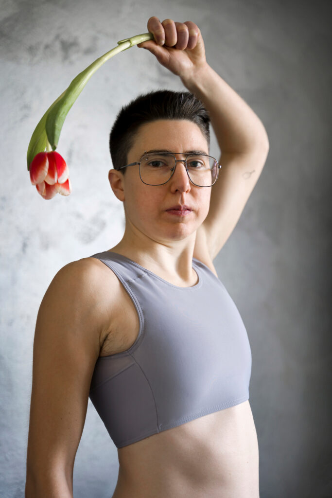 Grey Half Chest Binder Binder made in Italy per la compressione del torace F2M Shop